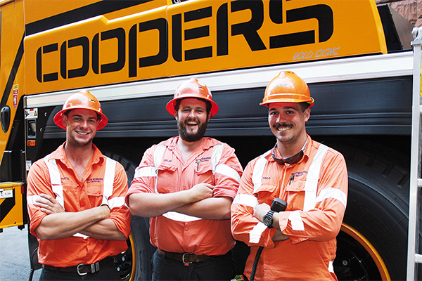 With a clear understanding her business has to work around the demands of mobile and tower cranes companies, Casey-Lee Powell has built Red Radio Solutions into the “go-to” supplier for the crane industry. Cooper Heavy Industries were one of Red Radio’s first customers.