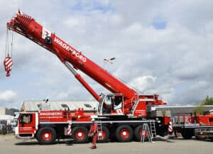 Dutch company Wagenborg Nedlift has purchased five new Liebherr mobile cranes to replace its current fleet with more sustainable, environmentally sustainable options.