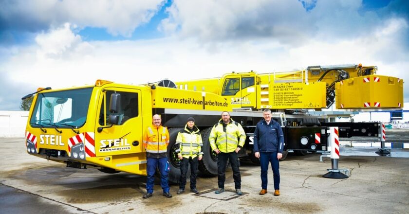 Steil has purchased a new Tadano all-terrain crane, the AC 6.300-1.