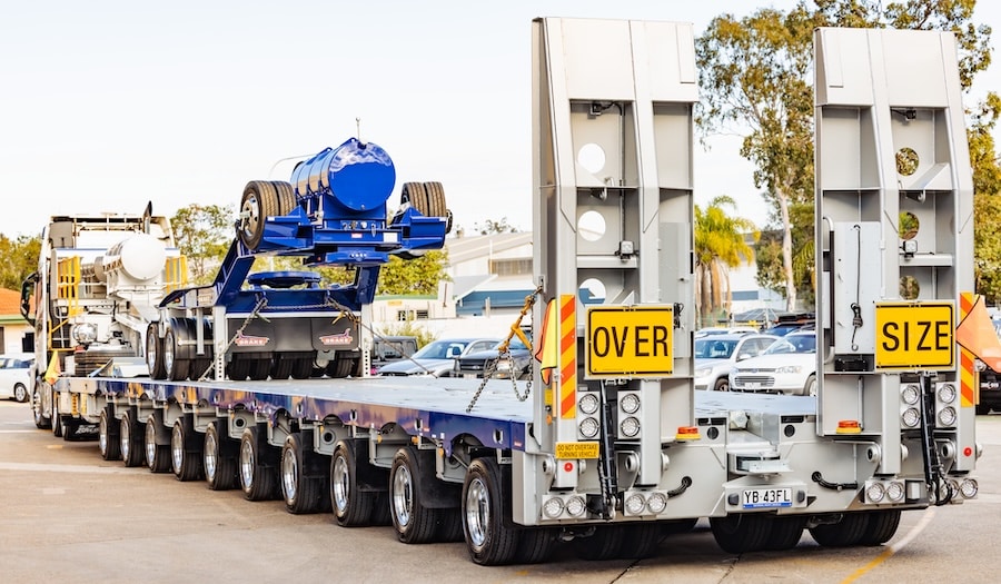 Making light work of heavy loads - Cranes & Lifting